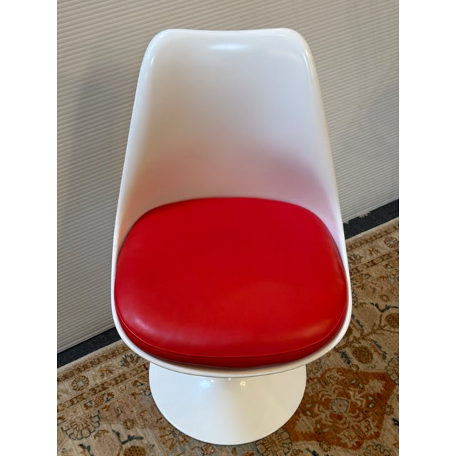 Eero Saarinen for Knoll Tulip Swivel Side Chair For Sale - Image 9 of 12