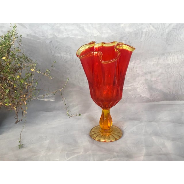 Mid Century Modern Fenton Art Glass Amberina Ruffled Handkerchief Vase For Sale - Image 9 of 10