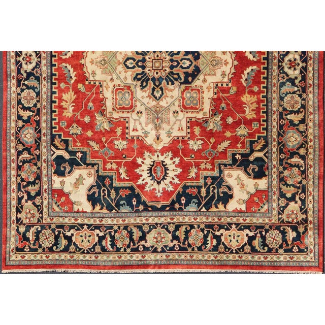 Large Hand-Knotted Serapi-Heriz With Geometric Medallion Design by Keivan Woven Arts For Sale - Image 11 of 12
