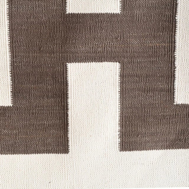 Thane Rug, 6X9 For Sale - Image 4 of 5
