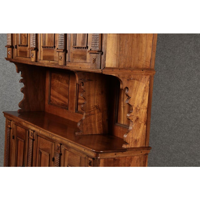 Antique Baroque Cupboard in Walnut, 1680 For Sale - Image 12 of 18