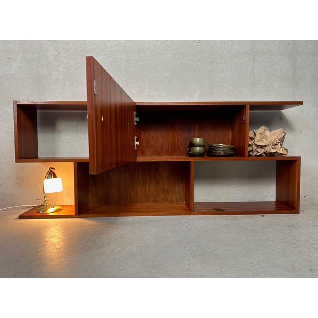 Mid-Century Modern Wall Unit in Teak, 1950s For Sale - Image 3 of 9