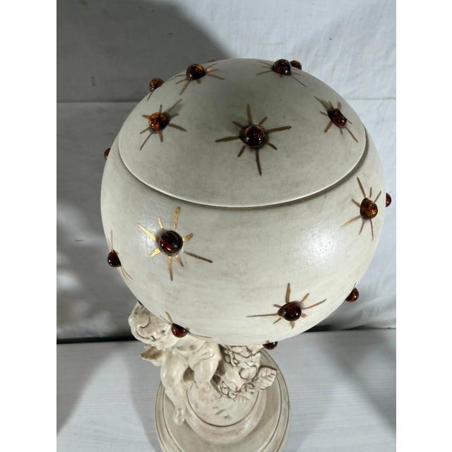 Vintage Mid-Century Modern Hollywood Regency Ceramic Cherub Sunburst Globe Lamps - A Pair For Sale - Image 11 of 16
