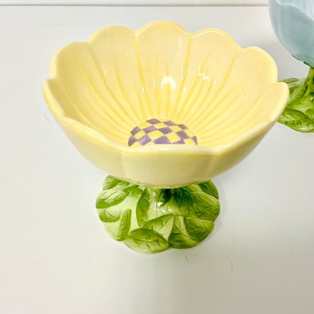 Vintage Boho Chic Trompe L’Oeil Buttercup Pedestal Bowls, MacKenzie-Child’s Style - Set of 4 - Easter For Sale - Image 4 of 14