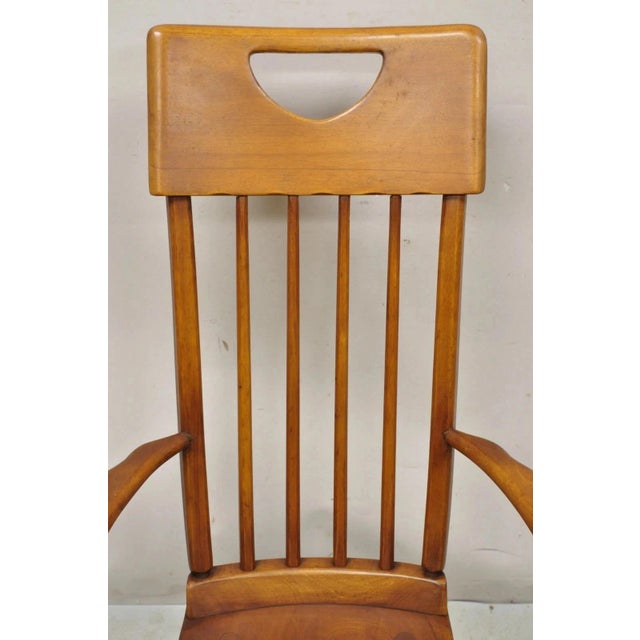 Vintage Sikes Co Maple Wood American Colonial Style Rocker Rocking Chair (A) For Sale - Image 4 of 11