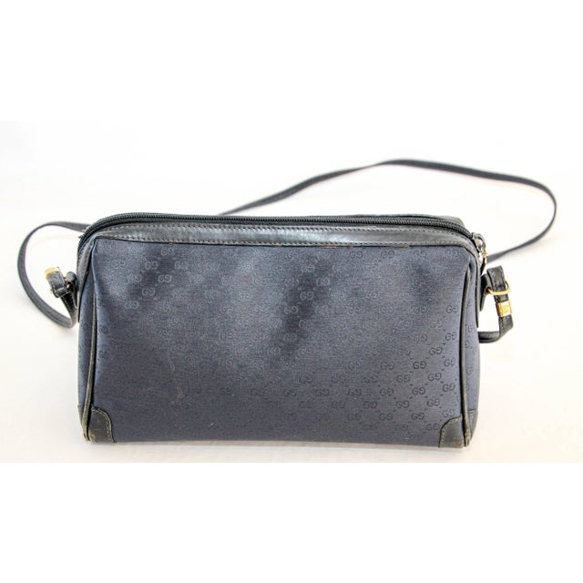 Contemporary GUCCI Monogram Navy Handbag For Sale - Image 3 of 11