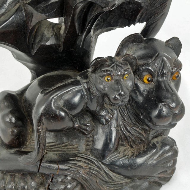 Wood Vintage Japanese Large Carved Wood Sculpture Okimono Lion With Cubs – 20th C For Sale - Image 7 of 11