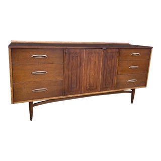 1960s Mid-Century Broyhill Sculptra Triple Dresser Credenza For Sale