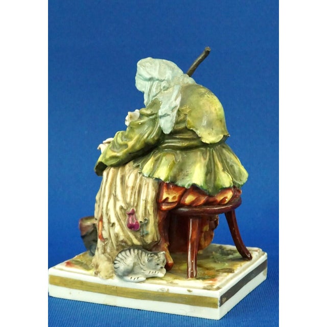 18th Century Porcelain Sculpture of a Beggar by Real Casa Ferdinandea Naples, Ginori Doccia, Italy For Sale - Image 4 of 18