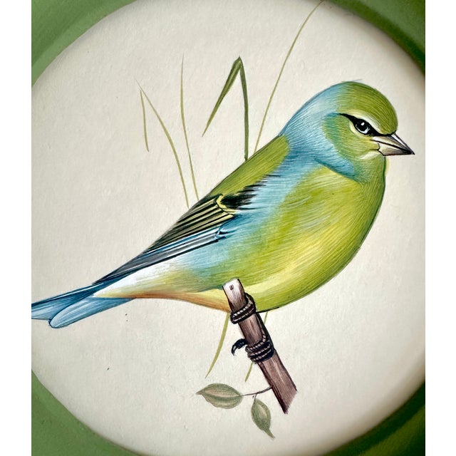 Realism Original Hand-Painted Bird Painting, Framed in a Hand-Painted Frame For Sale - Image 3 of 4