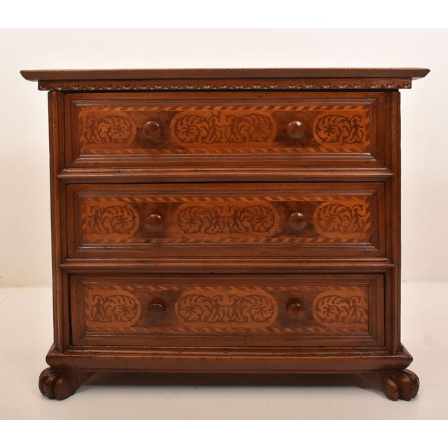 Antique 18th Century Venetian Commode For Sale - Image 5 of 11