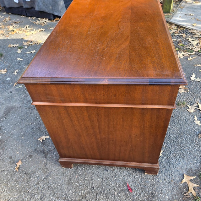Late 20th Century Solid Wood 7-Drawer Traditional Executive Desk For Sale - Image 4 of 7