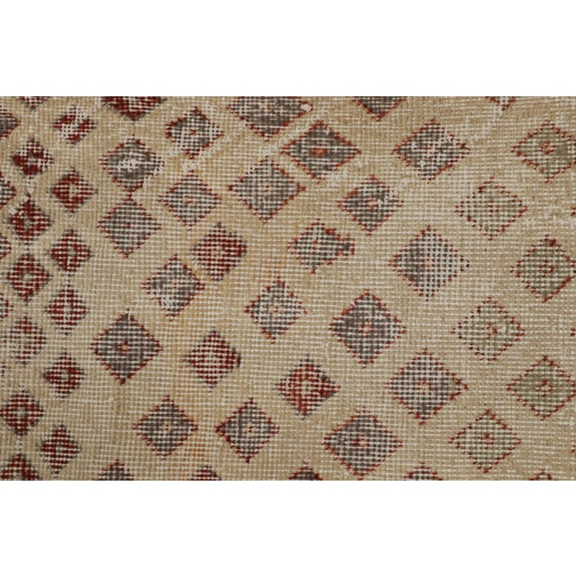1960s Vintage Zeki Müren Rug With All-Over Geometric Patterns For Sale In New York - Image 6 of 7