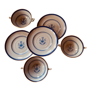 Copeland Spode Heritage Pattern Trio of Double Handled Soup Bowls & Saucers - Chinoiserie Blue & White With English Armorial Crests