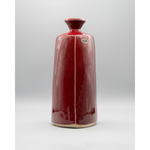 Cinnabar Red Shigaraki Bottle Vase Atsushi Yuba, Japan, 1980s For Sale - Image 3 of 14