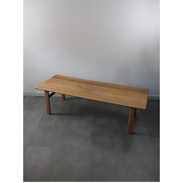 Børge Mogensen Vintage Danish Coffee Table in Oak by Børge Mogensen, 1950s For Sale - Image 4 of 7