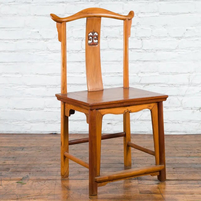 Chinese Qing Dynasty Lamp Hanger Chair with Carved Splat and Two Toned Finish For Sale In New York - Image 6 of 13