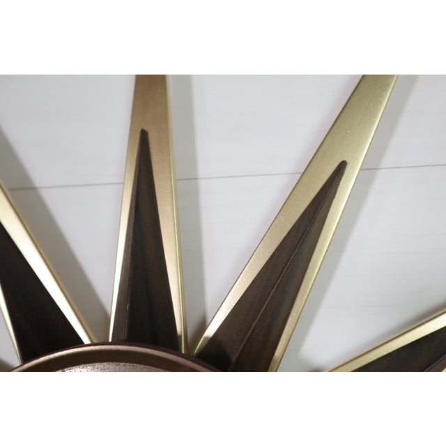 Mid-Century Modern Vintage Mid Century Elgin Starbust Wall Clock 50's 60's Modern Retro Gold Black For Sale - Image 3 of 10