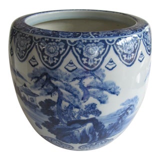 Blue and White Vintage Chinoiserie Porcelain Planter For Sale