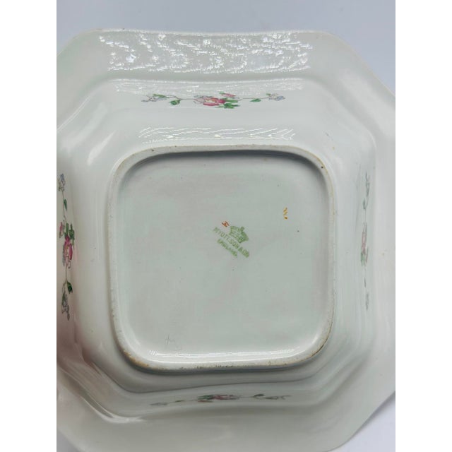 Vintage Chinoiserie Covered Serving Dish For Sale In Charleston - Image 6 of 8