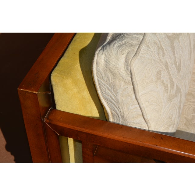 1960s Vintage Baker Style Asian / Ming Fretwork Elmwood Wood Couch W/ White Embossed Cushions For Sale - Image 5 of 18