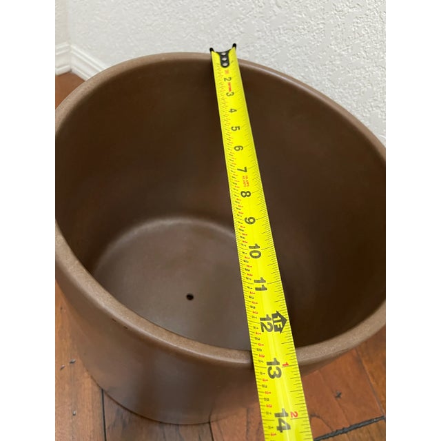 Ceramic 1960s Architectural Gainey Planter Ac-12 Taupe/Brown For Sale - Image 7 of 8