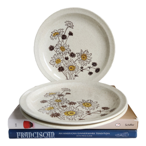 Vintage Roycroft Daisy Stoneware Dinner Plates - Set of 3