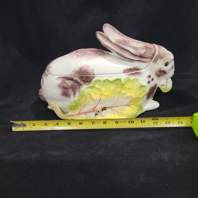Vintage Hand-Painted Jay Willfred Diu Andrea by Sadek Bunny Rabbit Tureen For Sale - Image 9 of 12