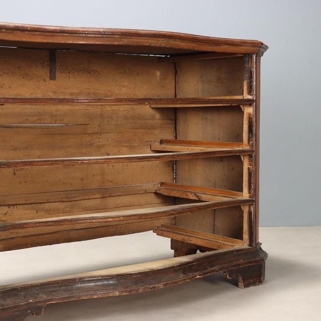 Italian Baroque Chest of Drawers in Walnut Burl For Sale - Image 9 of 11