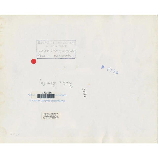 Henry Grossman, The Beatles, Office, Black and White Photograph, 20,7 X 25,4 Cm 1970s For Sale - Image 3 of 4