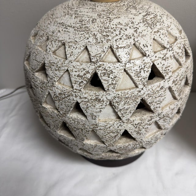Mid-Century Large Ceramic Lamps White Spherical Geometric-A Pair For Sale In Detroit - Image 6 of 7