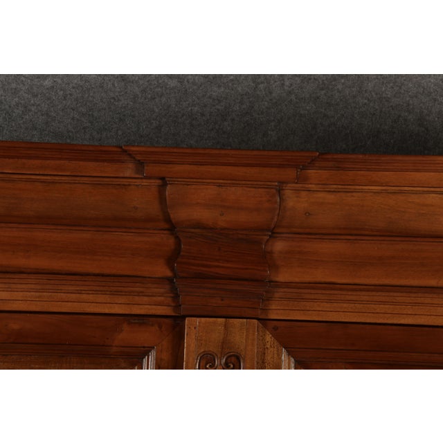 Large Antique Baroque Cabinet in Walnut, 1750 For Sale - Image 9 of 18