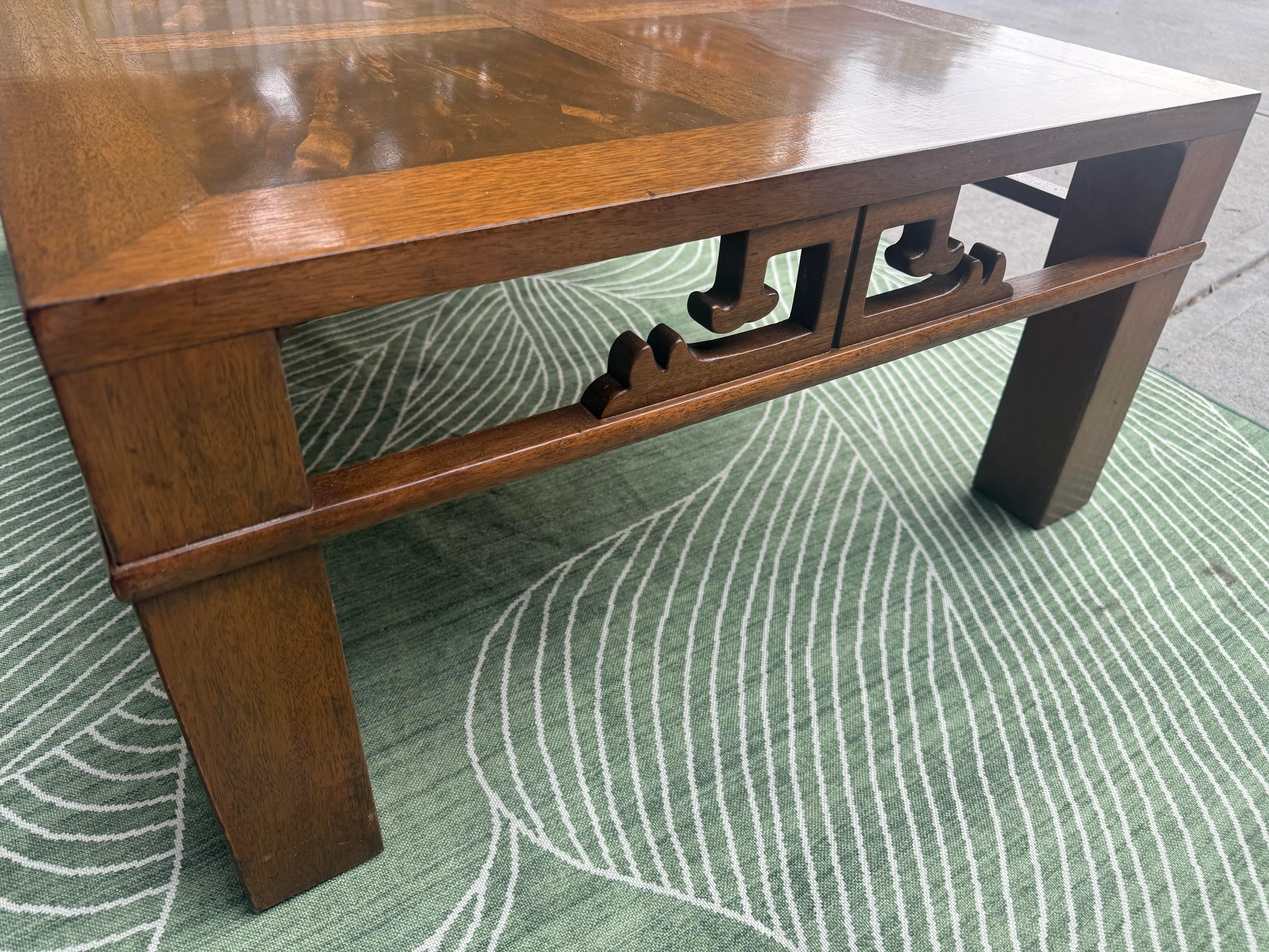 HENREDON センターテーブル　アメリカ製 1970s Henredon Walnut Asian Coffee Table | Chairish