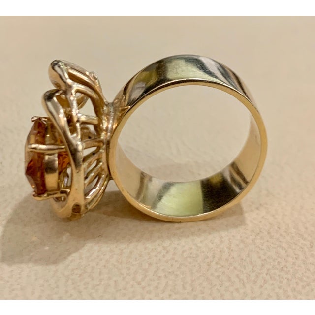 Contemporary 4 Carat Oval Citrine and Diamond Ring in 14 Karat Yellow Gold, Estate For Sale - Image 3 of 18