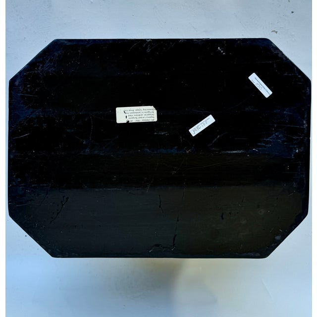 Regency Chinese Export Black Lacquer Jardinière With Mother-of-Pearl Inlay on Stand, Circa 1810 For Sale - Image 14 of 17