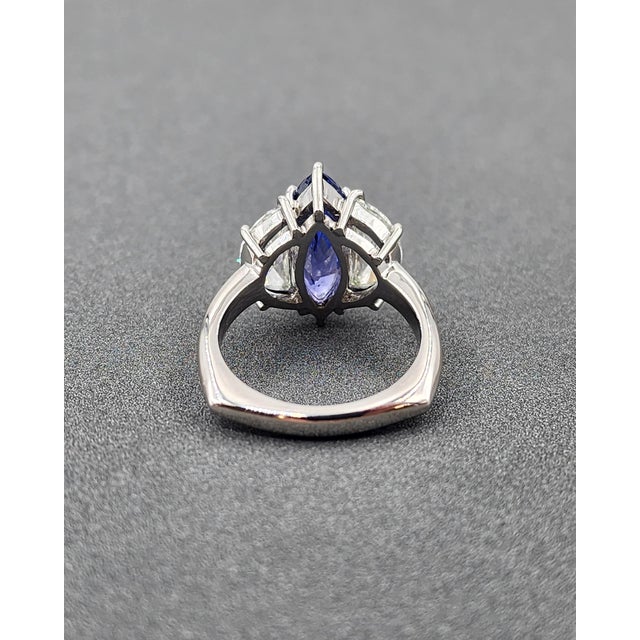 Metal 4.21 Ct Gubelin/Gia Certified Nh Color Change Sapphire & Diamond Ring Size 6.5 For Sale - Image 7 of 12