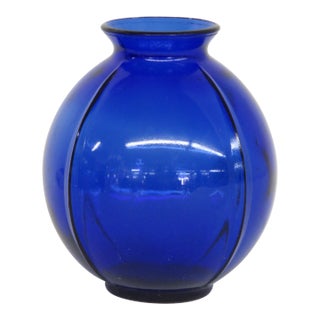 Vintage Cobalt Blue Ribbed Glass Vase 4565b For Sale