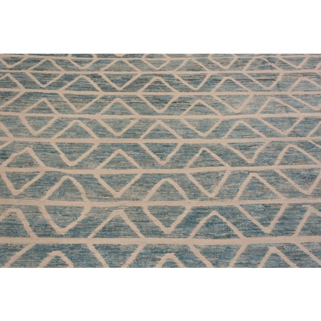 Nazmiyal Collection Oversized Geometric Contemporary Rug For Sale - Image 4 of 9