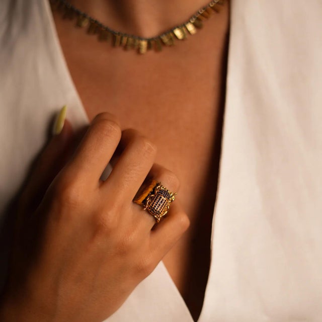 Egyptian Symbol Scarab Beetle Sapphire & Gold Chunky Ring, Size 4 For Sale - Image 4 of 6