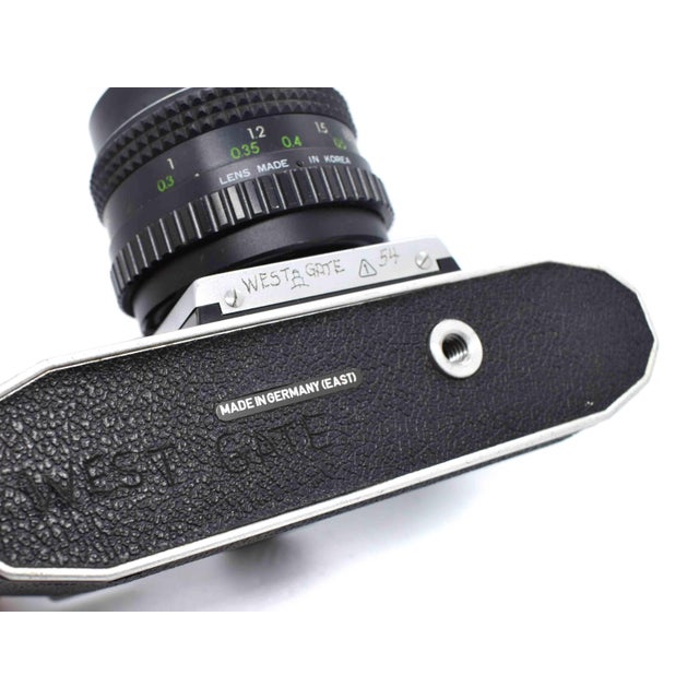 Black 1960's East German Praktica Nova 1b SLR Film Camera For Sale - Image 8 of 9