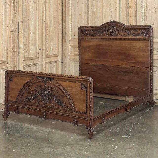 French 19th Century French Louis XVI Walnut Bed For Sale - Image 3 of 18