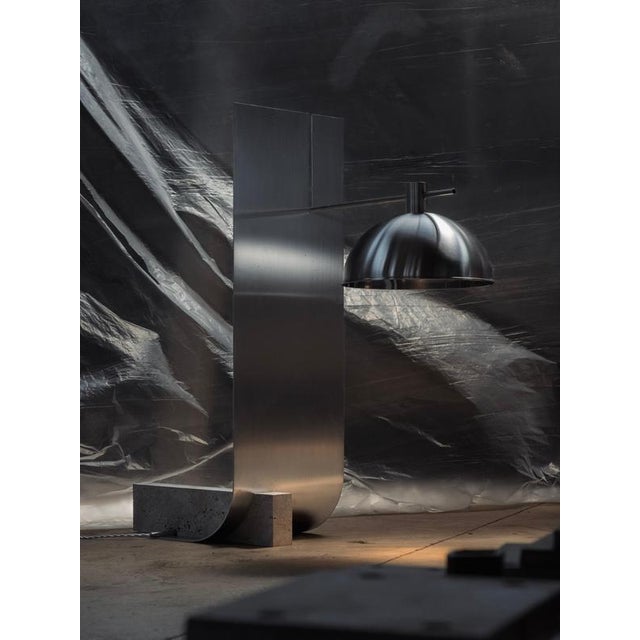Contemporary Equo 3.0 Floor Lamp in Aluminum with Travertine and Stainless Steel by D´ARK Atelier For Sale - Image 3 of 9