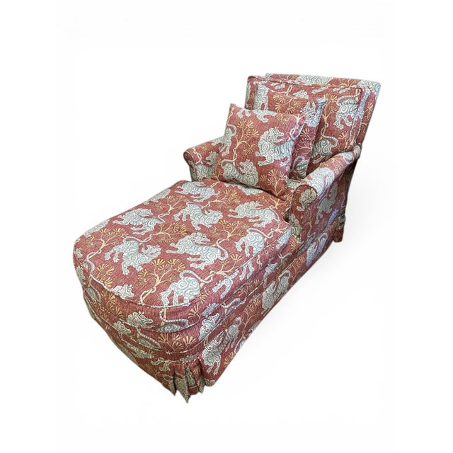 Mid-Century Chaise Lounge Newly Upholstered in Chinoiserie Tiger Printed Cotton For Sale - Image 11 of 12