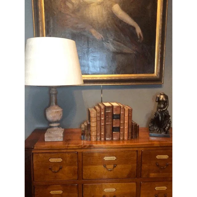 Early 21st Century Architectural Finial Wood-Like Table Lamp For Sale - Image 5 of 5