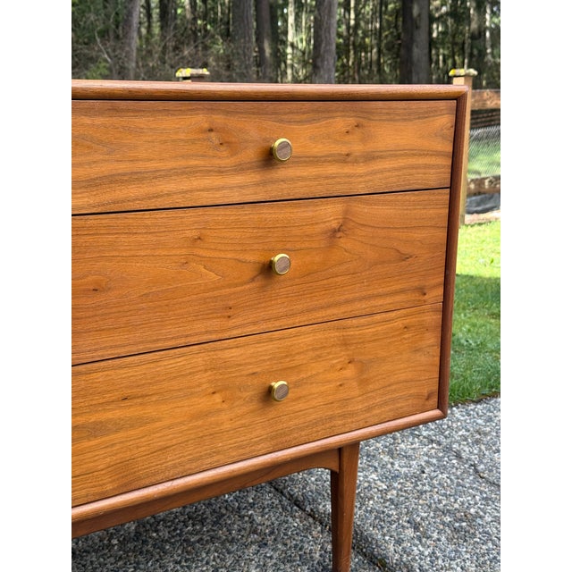 Copper 1960s Mid-Century Modern Dresser by Kipp Stewart for Drexel For Sale - Image 8 of 10