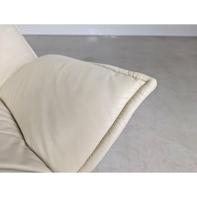 Veranda Lounge Chair in Leather by Vico Magistretti for Cassina, 1980s For Sale - Image 13 of 17