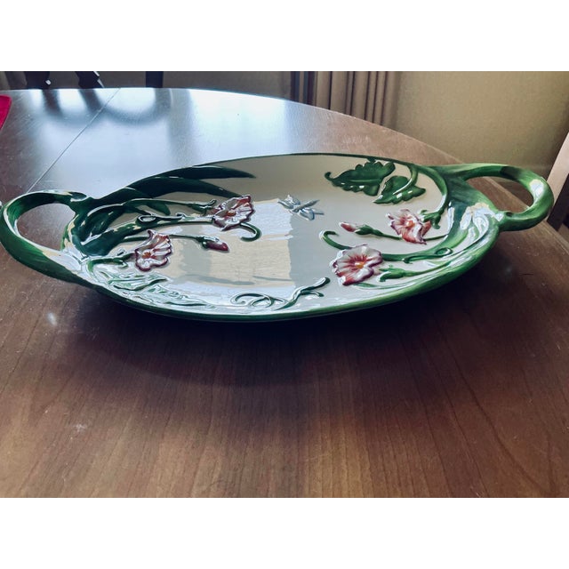 Large English Style Serving Platter Tableware With Spring Green Vines and Pink Flowers For Sale - Image 12 of 17