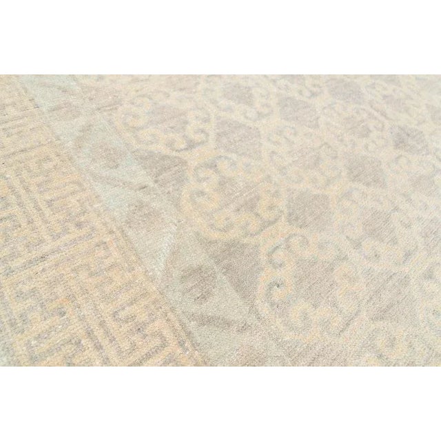 Champagne 1980s Contemporary Allover Geometric Floral Champagne & Mint Wool Low Pile Hand-Knotted Rug - 6’1” x 9’8” For Sale - Image 8 of 10