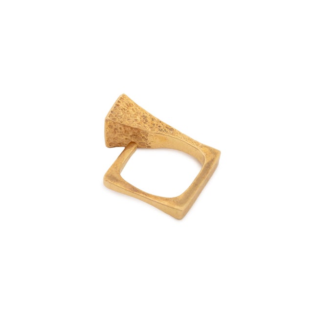 Gold Modernist 14k Yellow Gold Diamond Ring For Sale - Image 8 of 9