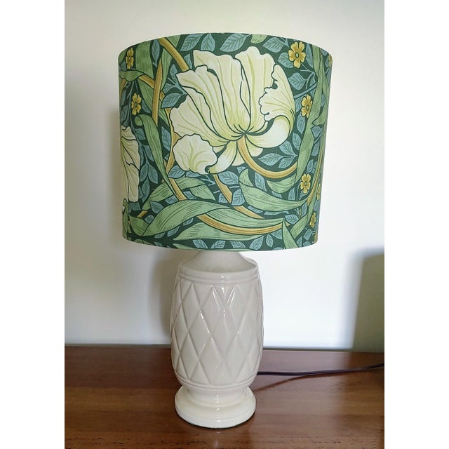 Traditional Vintage William Morris Pimpernel Shade With Lamp For Sale - Image 3 of 9